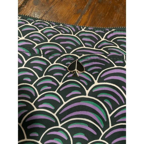 Kate Spade Small Swing Pack Crossbody in Pineforest Taylor Party Bubble - Picture 2 of 13